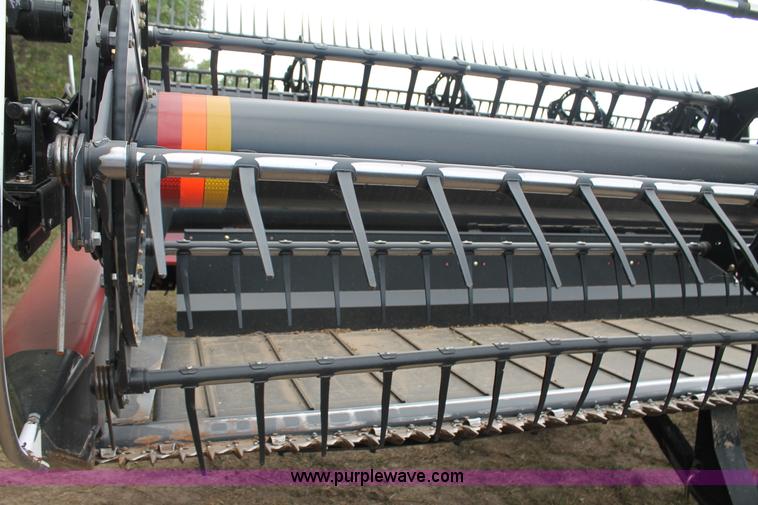 image for item G8167 2010 Case IH 2142 draper header