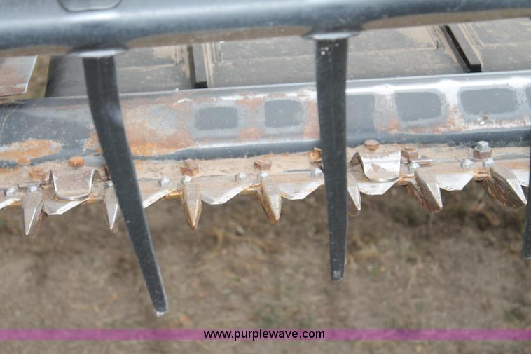 image for item G8167 2010 Case IH 2142 draper header