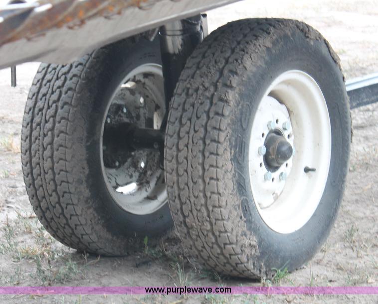 image for item G8167 2010 Case IH 2142 draper header