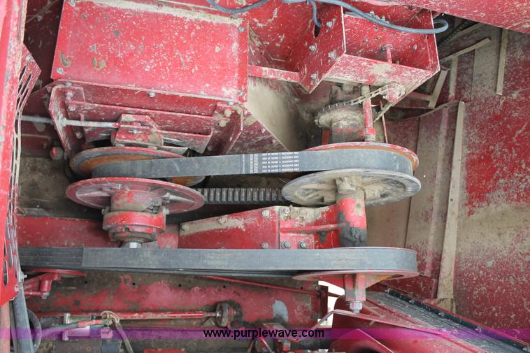 image for item G8168 1987 Case 1680 axial flow combine