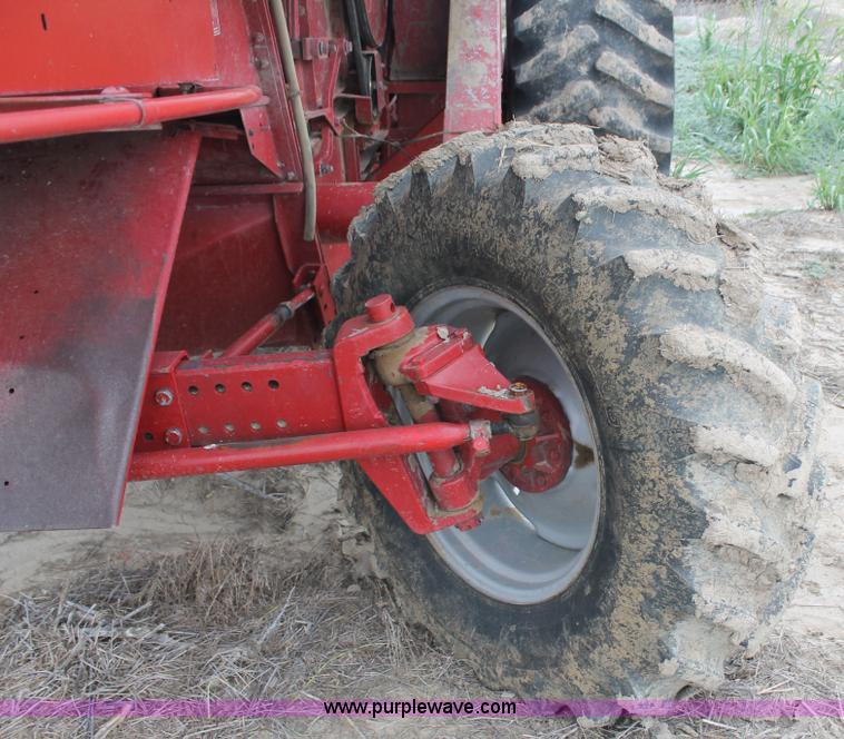 image for item G8168 1987 Case 1680 axial flow combine
