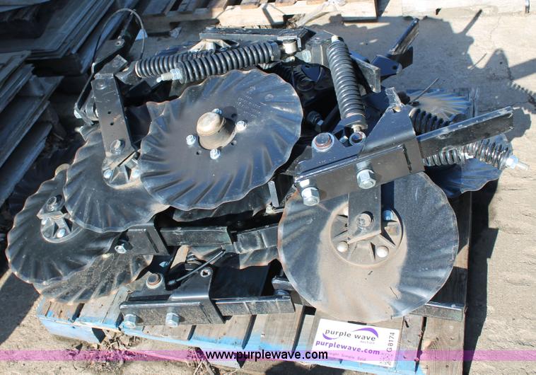 image for item G8174 (14) coulter assemblies