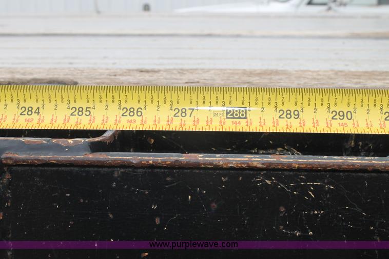 image for item H1736 2006 Fontaine EFTW-7-8048WSAWK flatbed trailer