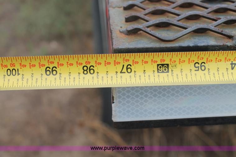 image for item H1736 2006 Fontaine EFTW-7-8048WSAWK flatbed trailer