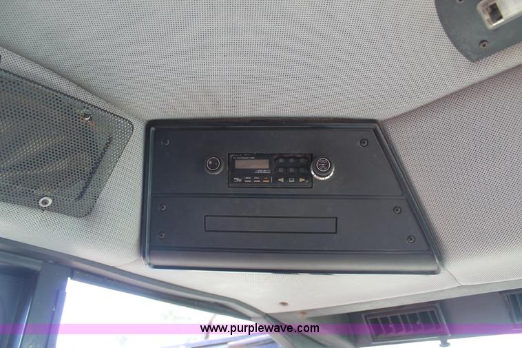 image for item H1744 1992 Case IH 1680 combine