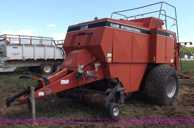 image for item H9147 Case IH 8580 square baler