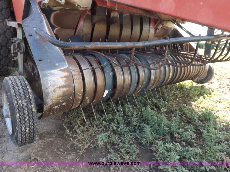 image for item H9147 Case IH 8580 square baler