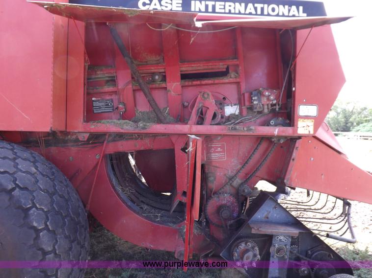 image for item H9147 Case IH 8580 square baler