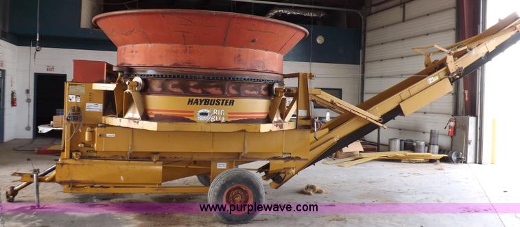 image for item H9162 HayBuster 1000 Big Bite bale processor