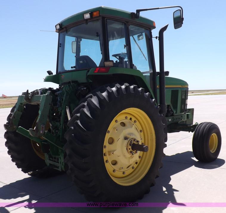 image for item H9165 1994 John Deere 7800 tractor