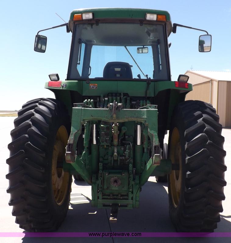 image for item H9165 1994 John Deere 7800 tractor