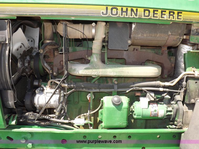 image for item H9165 1994 John Deere 7800 tractor
