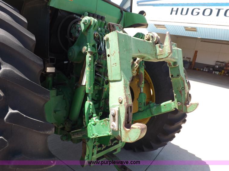 image for item H9165 1994 John Deere 7800 tractor