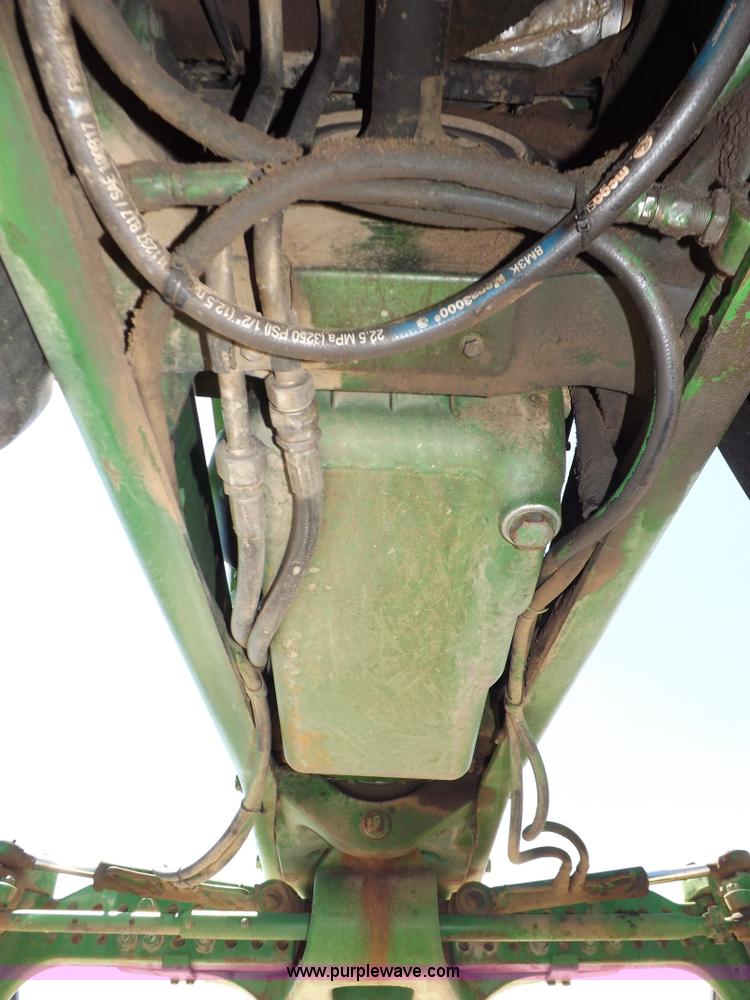 image for item H9165 1994 John Deere 7800 tractor