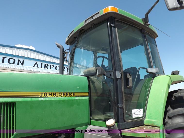 image for item H9165 1994 John Deere 7800 tractor