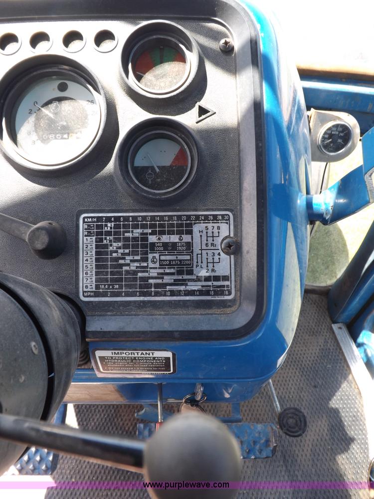 image for item H9169 Ford TW25 tractor