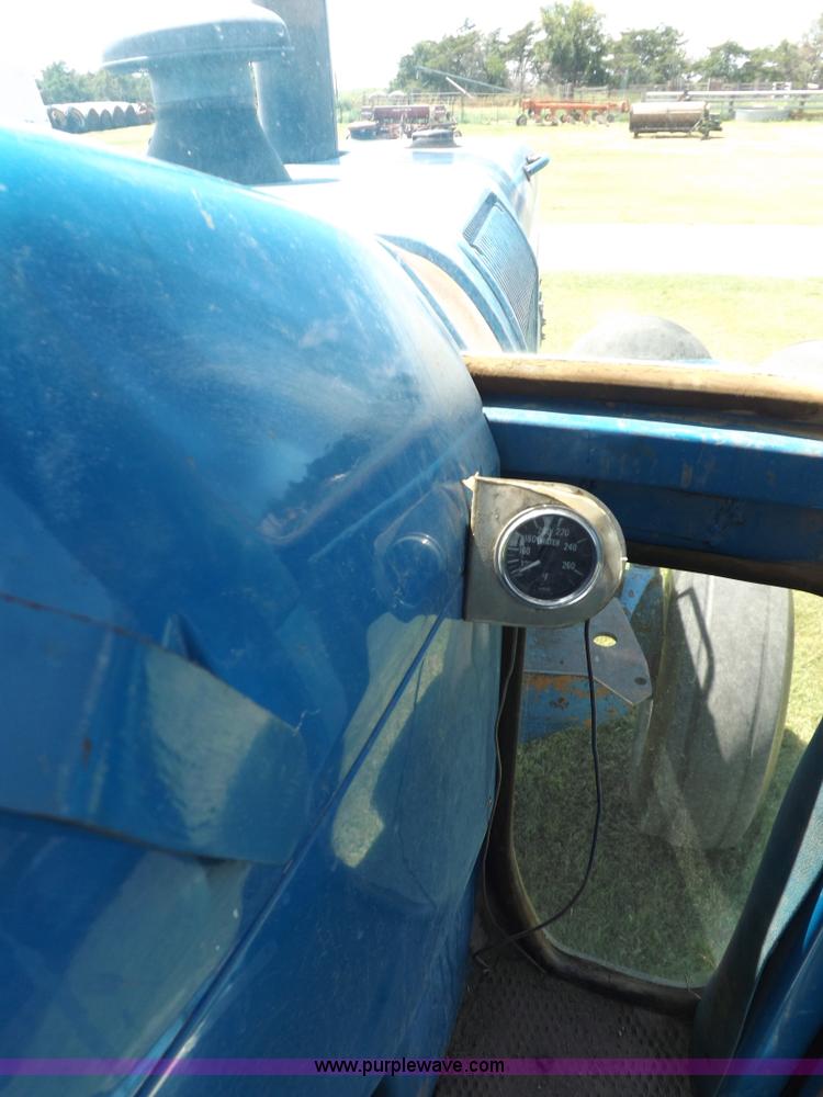 image for item H9169 Ford TW25 tractor