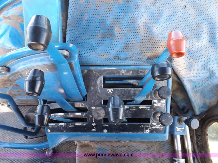 image for item H9169 Ford TW25 tractor