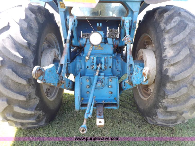 image for item H9169 Ford TW25 tractor