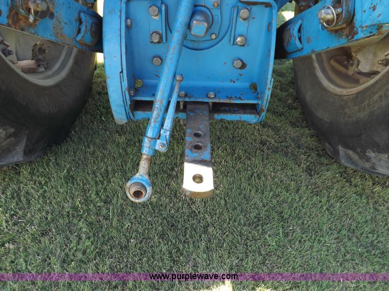 image for item H9169 Ford TW25 tractor