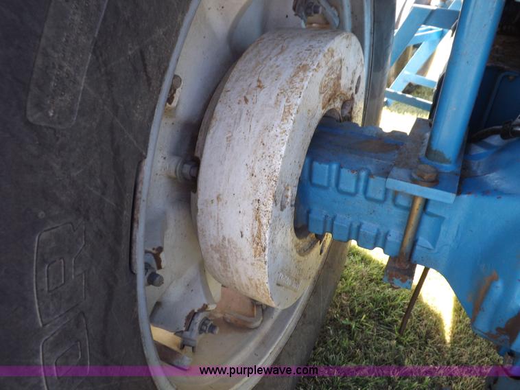 image for item H9169 Ford TW25 tractor