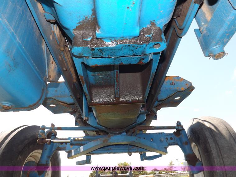 image for item H9169 Ford TW25 tractor