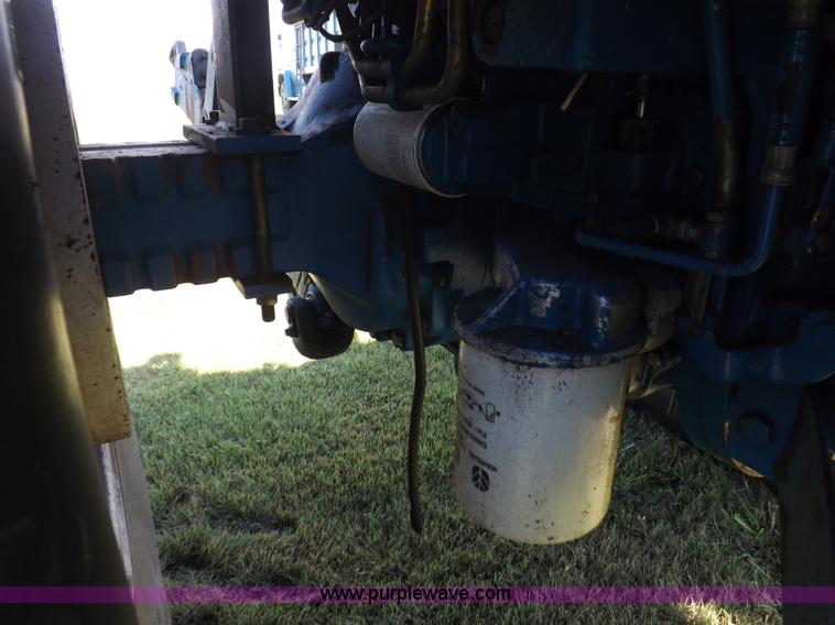 image for item H9169 Ford TW25 tractor