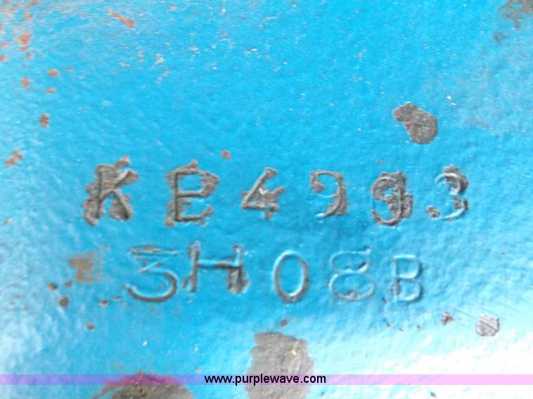 image for item H9169 Ford TW25 tractor