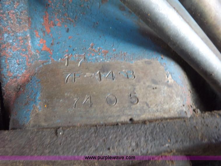 image for item H9177 1969 Ford 5000 tractor