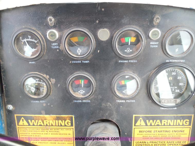 image for item I3421 1976 Case 1570 Spirit of 76 tractor