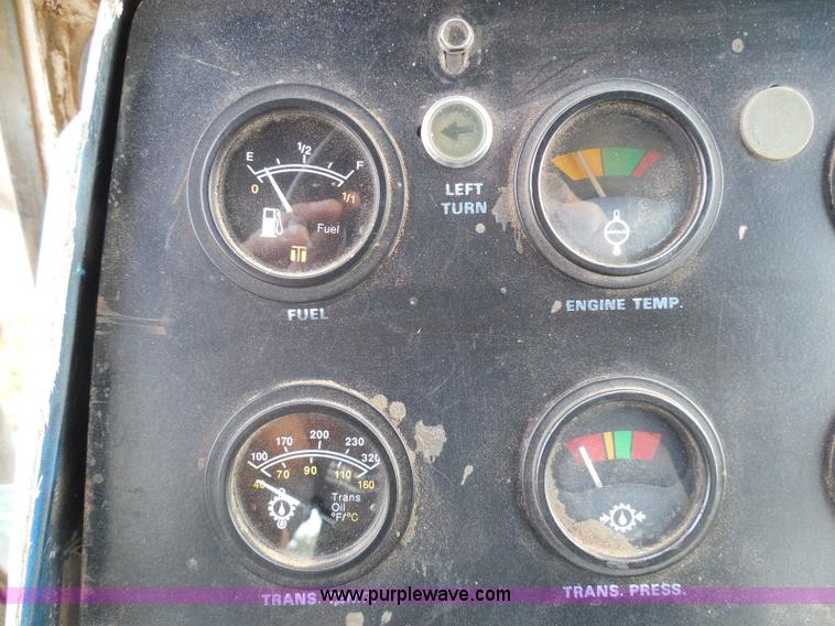 image for item I3421 1976 Case 1570 Spirit of 76 tractor