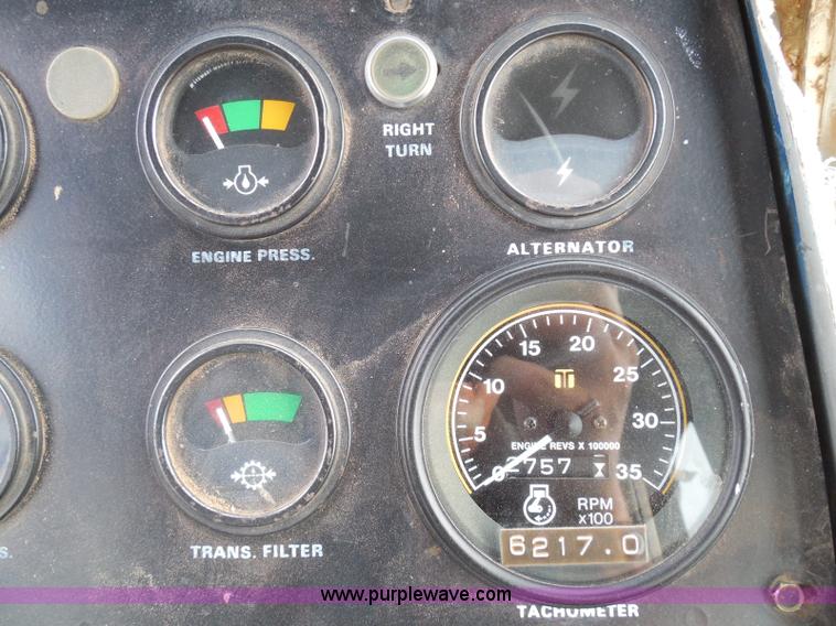 image for item I3421 1976 Case 1570 Spirit of 76 tractor