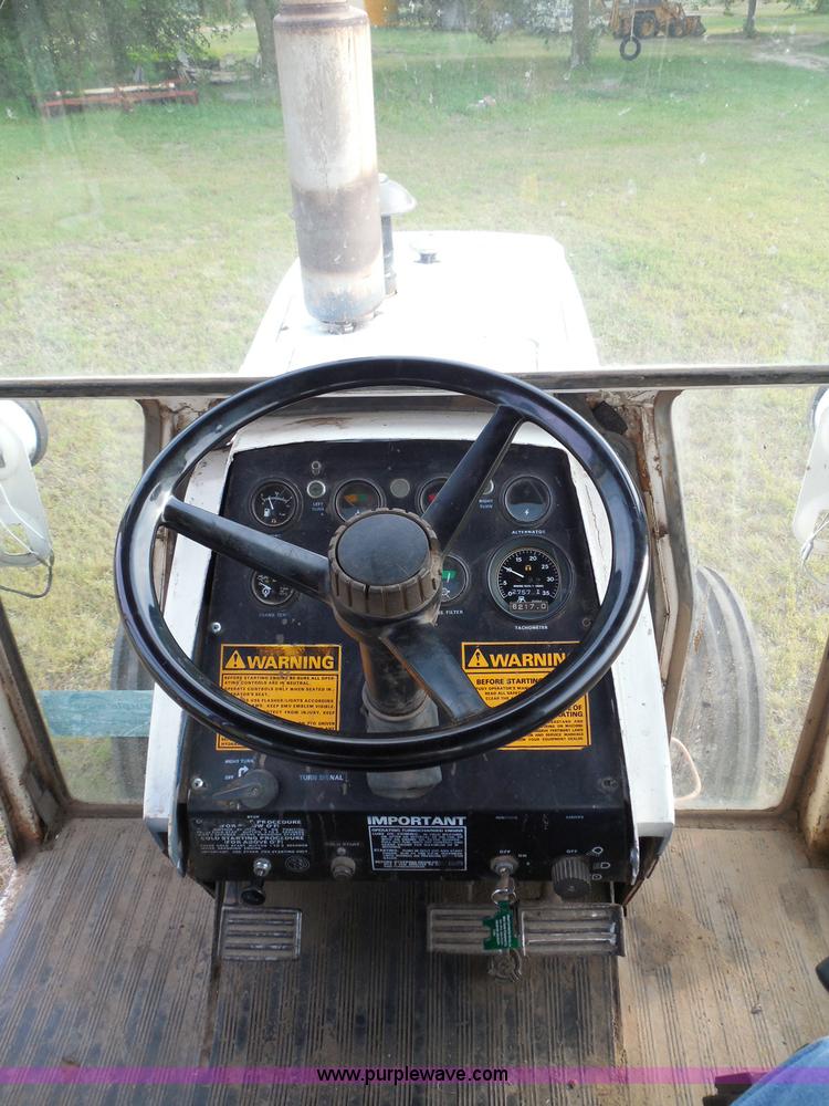 image for item I3421 1976 Case 1570 Spirit of 76 tractor