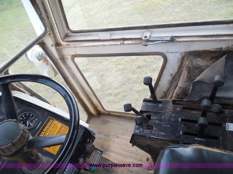 image for item I3421 1976 Case 1570 Spirit of 76 tractor