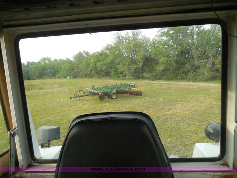 image for item I3421 1976 Case 1570 Spirit of 76 tractor