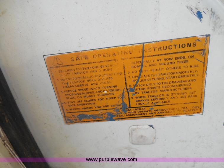 image for item I3421 1976 Case 1570 Spirit of 76 tractor