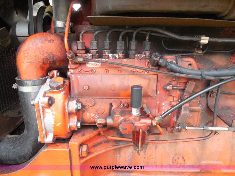 image for item I3421 1976 Case 1570 Spirit of 76 tractor