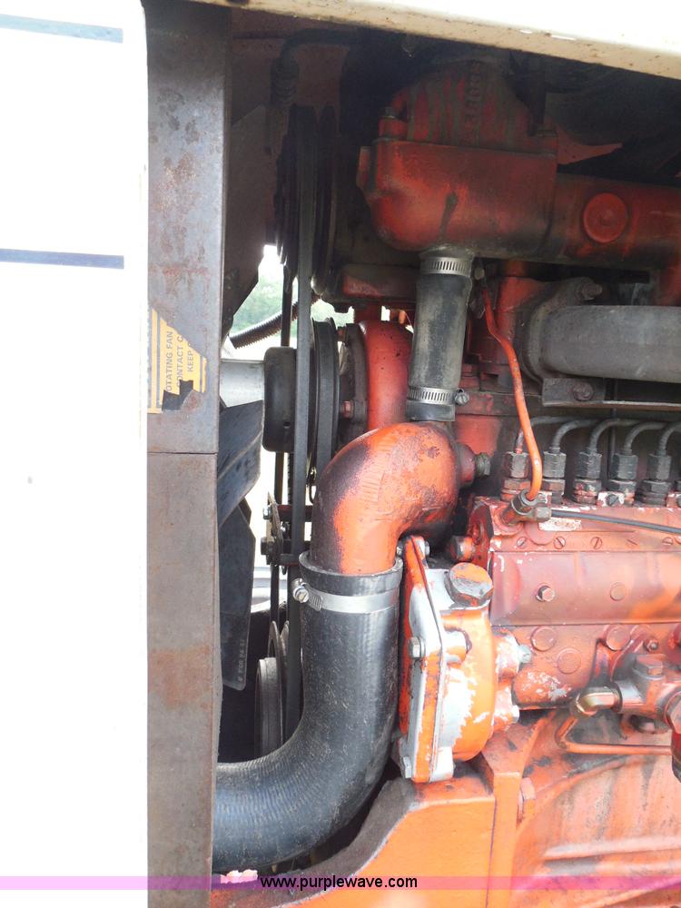 image for item I3421 1976 Case 1570 Spirit of 76 tractor