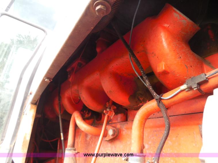 image for item I3421 1976 Case 1570 Spirit of 76 tractor