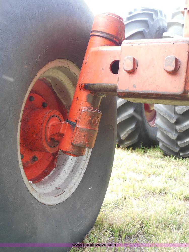 image for item I3421 1976 Case 1570 Spirit of 76 tractor