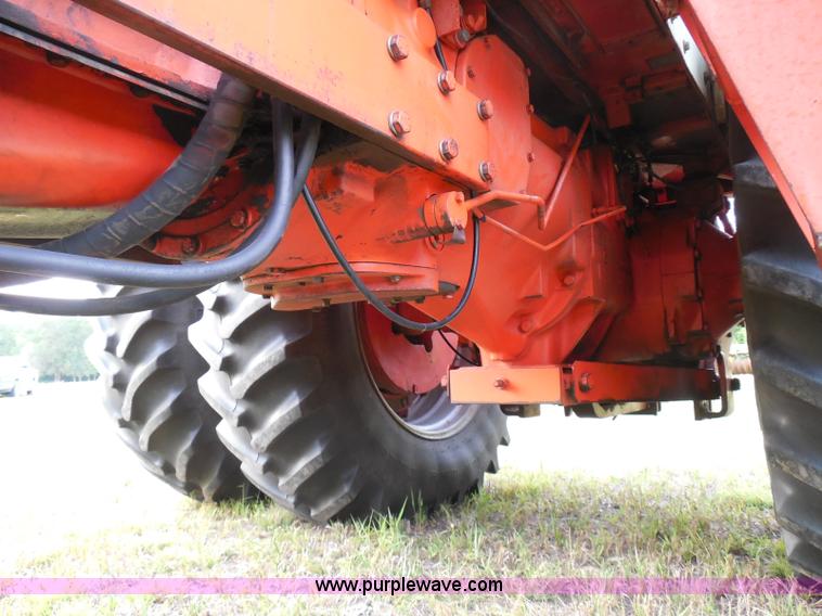 image for item I3421 1976 Case 1570 Spirit of 76 tractor