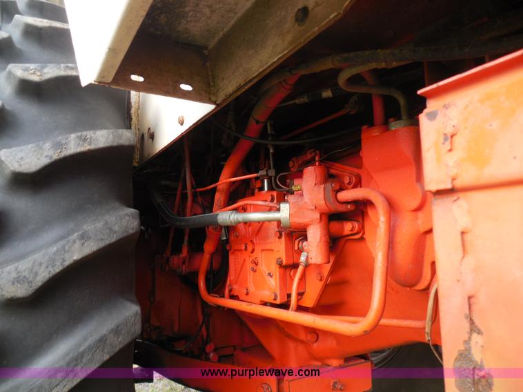 image for item I3421 1976 Case 1570 Spirit of 76 tractor