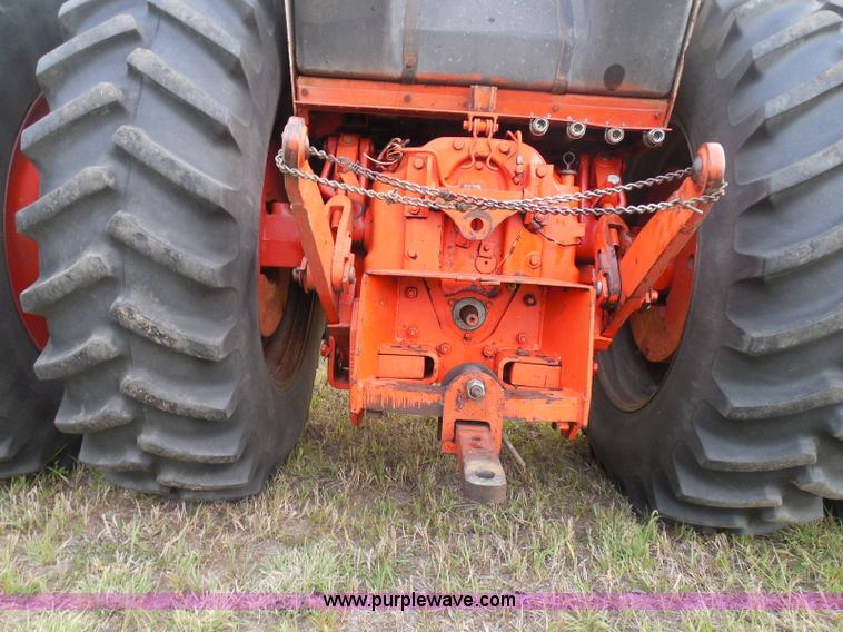 image for item I3421 1976 Case 1570 Spirit of 76 tractor