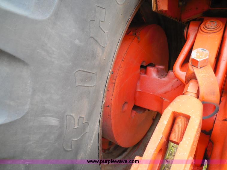 image for item I3421 1976 Case 1570 Spirit of 76 tractor