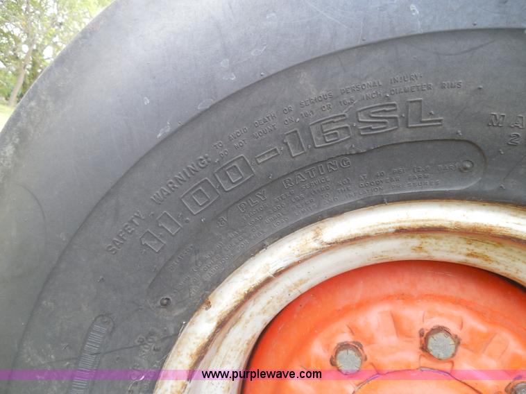 image for item I3421 1976 Case 1570 Spirit of 76 tractor