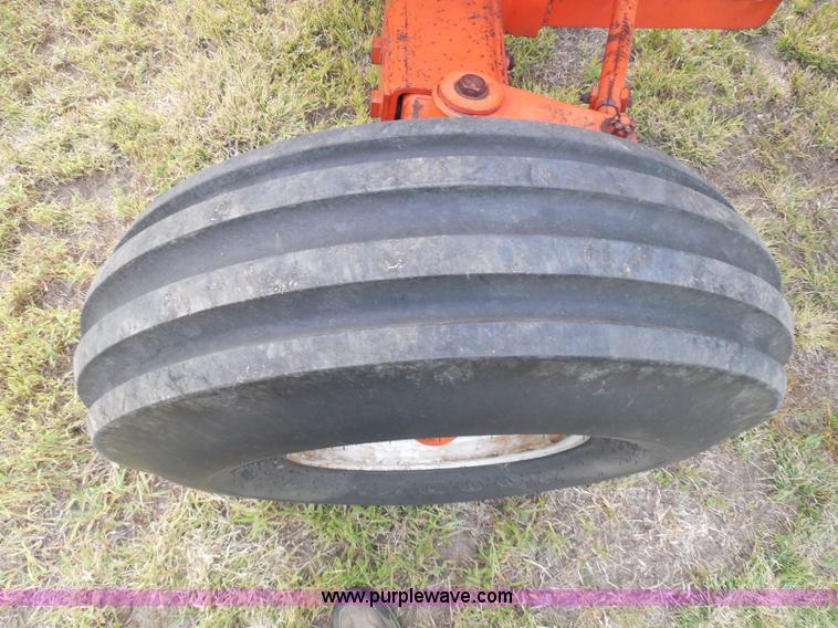 image for item I3421 1976 Case 1570 Spirit of 76 tractor