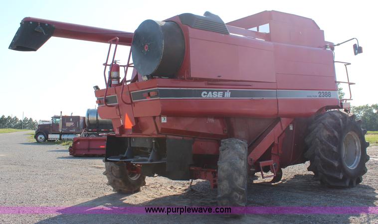 image for item I5751 1998 Case IH 2388 RWA combine