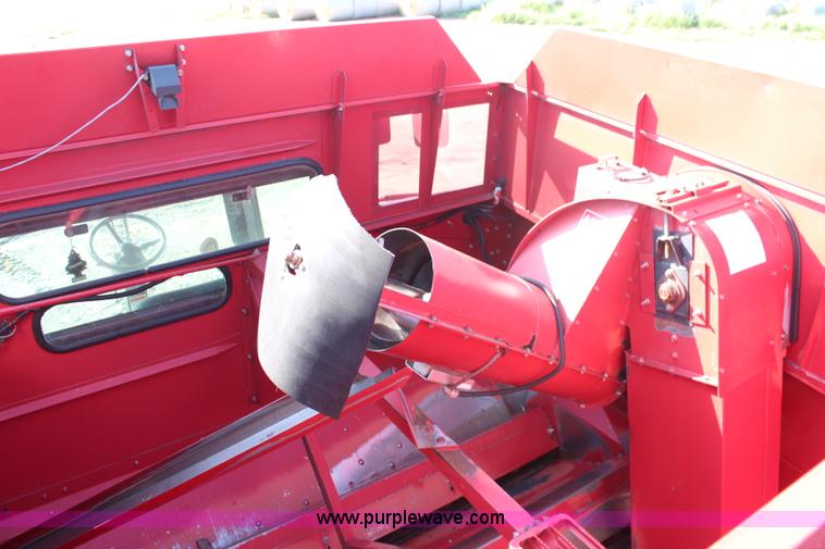 image for item I5751 1998 Case IH 2388 RWA combine