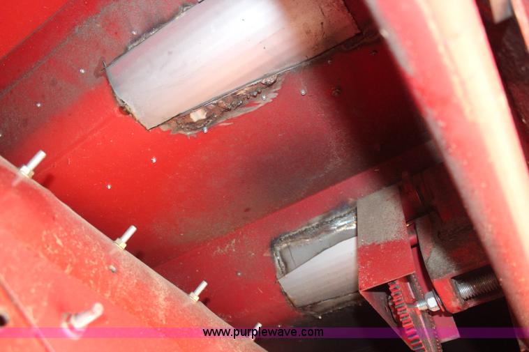 image for item I5751 1998 Case IH 2388 RWA combine