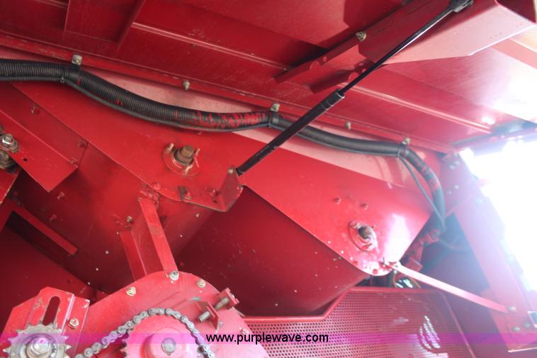 image for item I5751 1998 Case IH 2388 RWA combine